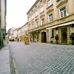 Daire Lion King Lesya Lviv