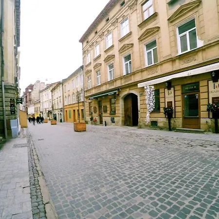 Apartment Lion King Lesya Lviv
